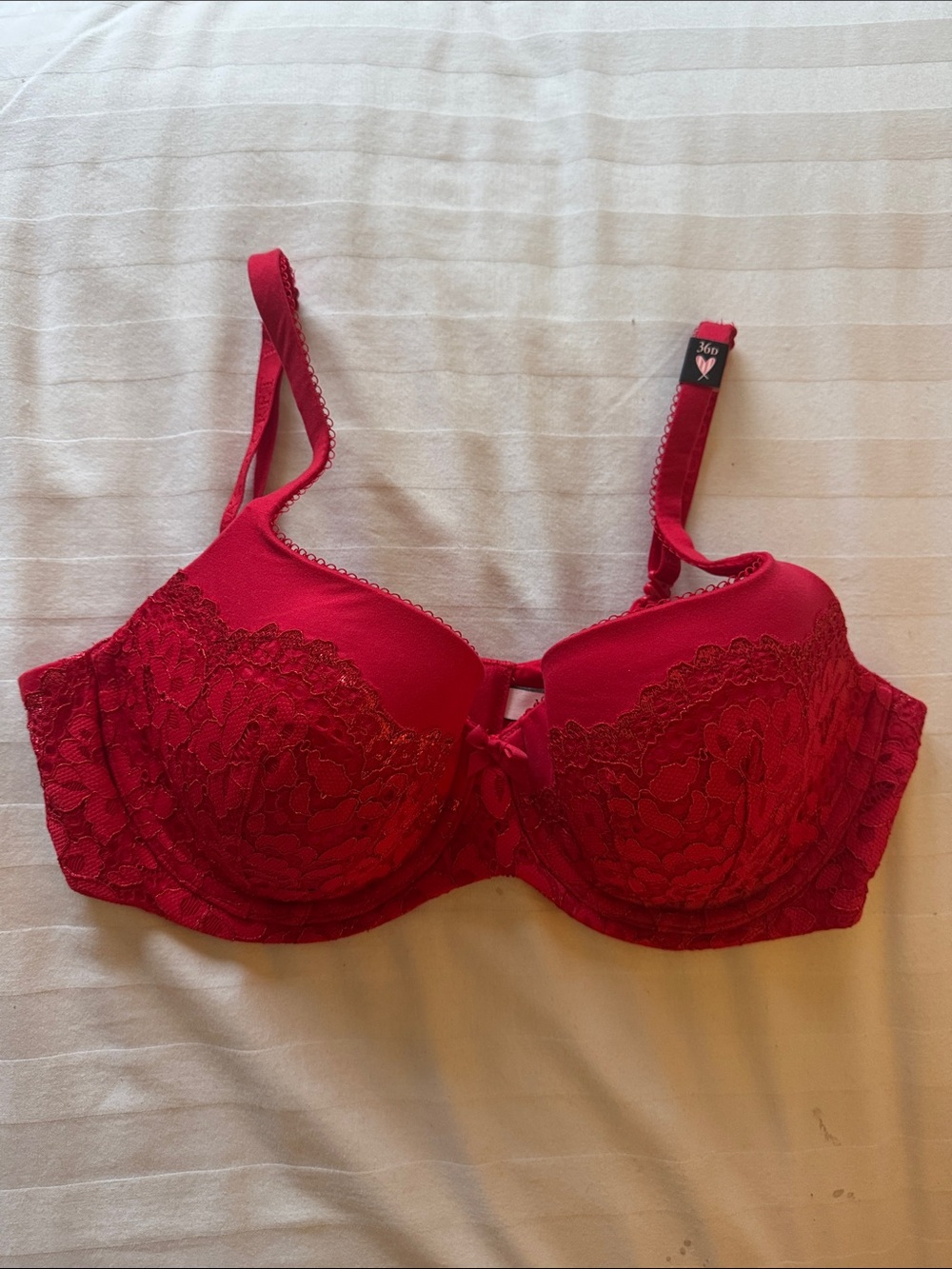 Victoria’s Secret Red Lace Lightly Lined Smooth Demi Bra - 36D